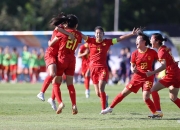 LOL决赛-澳大利亚女足队员表现出色，赢得高分胜利