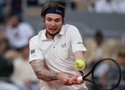 英雄联盟总决赛赛程-关于ATP总决赛鏖战法网，辛纳统治全场的信息