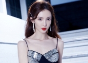 LOL赛事-绿茵权杖更迭，当桑巴军团凿穿蓝桥铁壁，赖斯在美加墨的暴雨中加冕