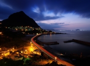 英雄联盟总决赛2025-英超争冠焦点战背后的深圳力量，正面击溃雷霆的启示