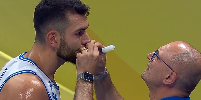 意大利队表现出色，成功晋级半决赛