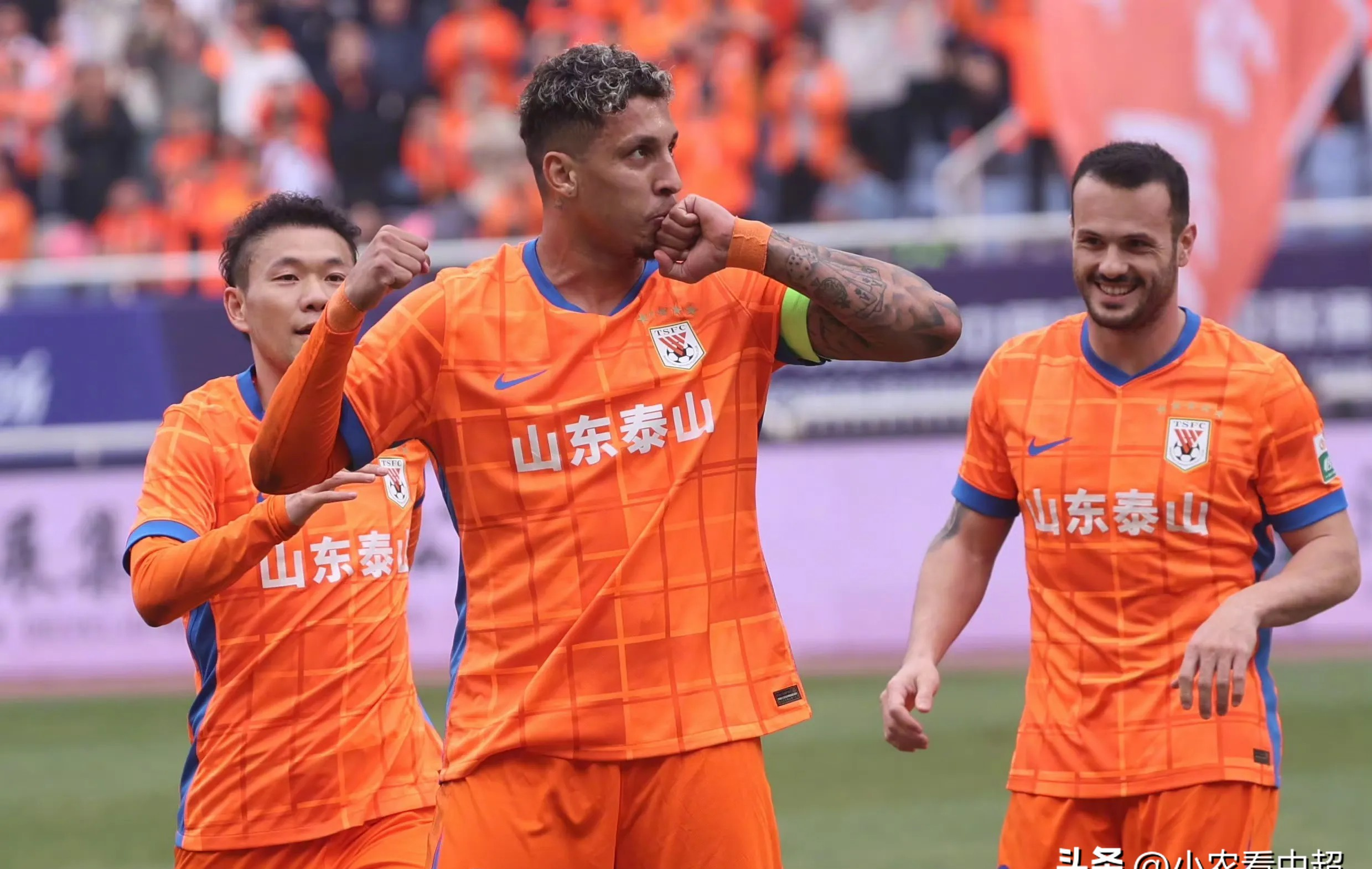 上海申鑫确定出线，备战山东鲁能的简单介绍
