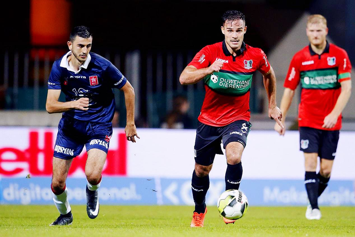 甘冈球队主场沉稳获胜,稳定排名 甘冈球队主场沉稳获胜,稳定排名