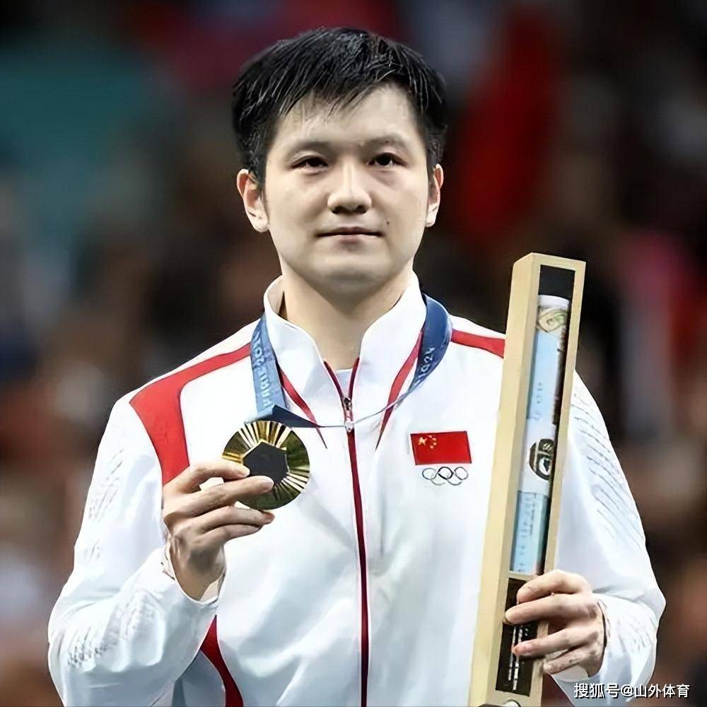 日本队鏖战瑞典队，樊振东点燃赛场