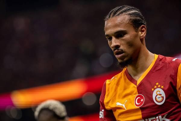 关于利物浦逆转丹麦，萨内状态火热的信息