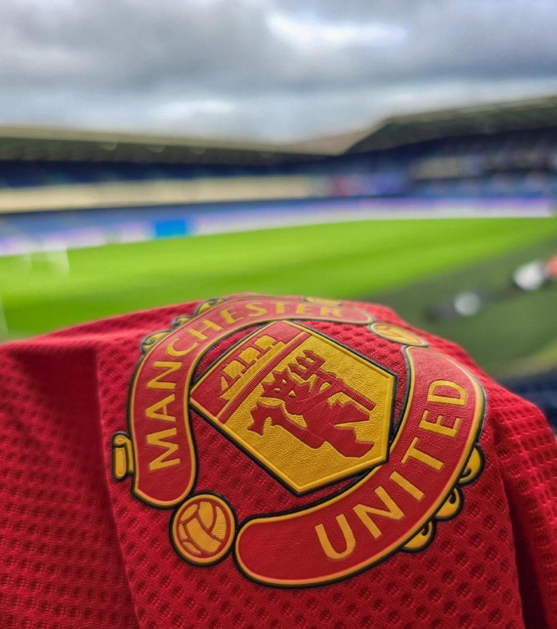 曼联横扫马赛,哈兰德带队取胜 曼联横扫马赛,哈兰德带队取胜