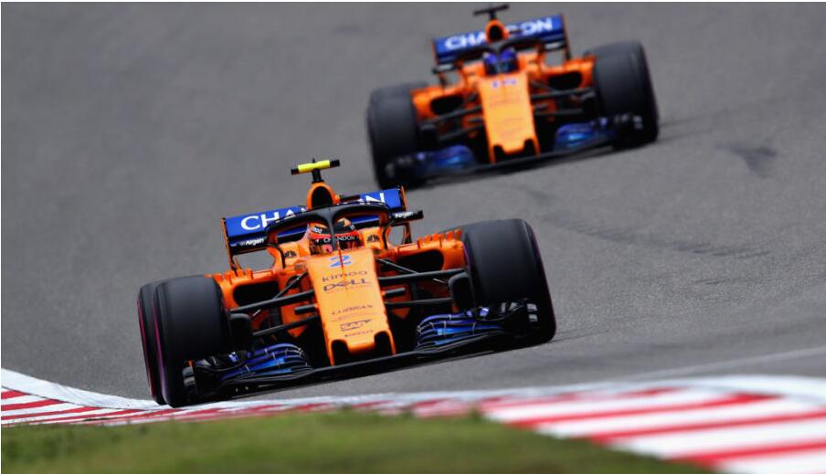 梅赛德斯险胜迈凯伦,阿隆索带队取胜 梅赛德斯险胜迈凯伦,阿隆索带队取胜