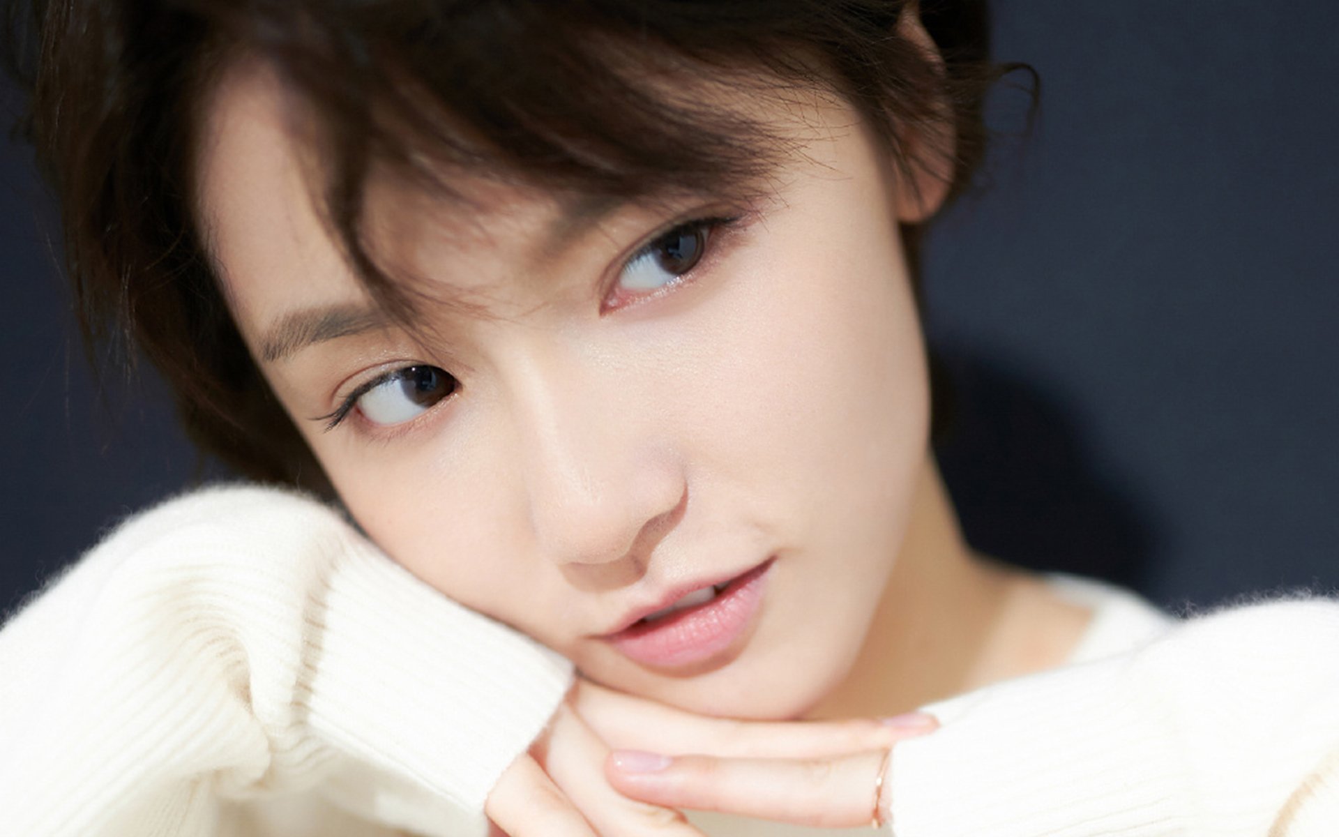 伯纳乌的月光白与鲜血红，当萨内改写了国家德比的剧本