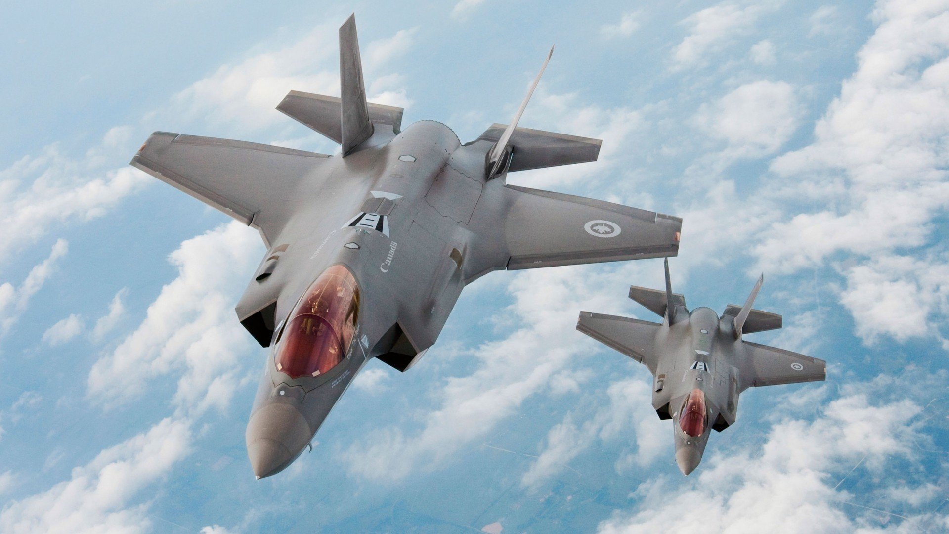 跨界统治，加纳战术压制亚特兰大的足球智慧，与加维在F1街道赛的闪电接管