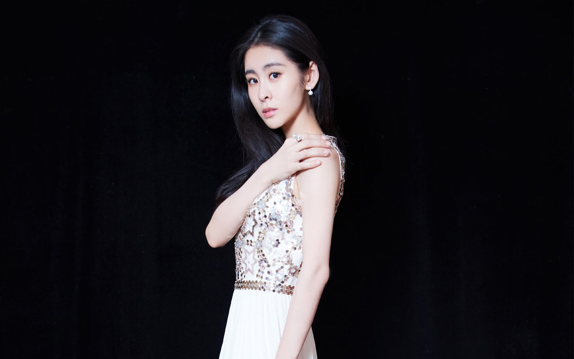 末节神迹与北欧风暴，超级巨星与钢铁团队的胜利哲学